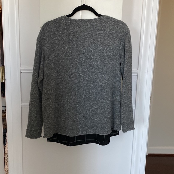 Generation Love Sweater - Picture 4 of 4